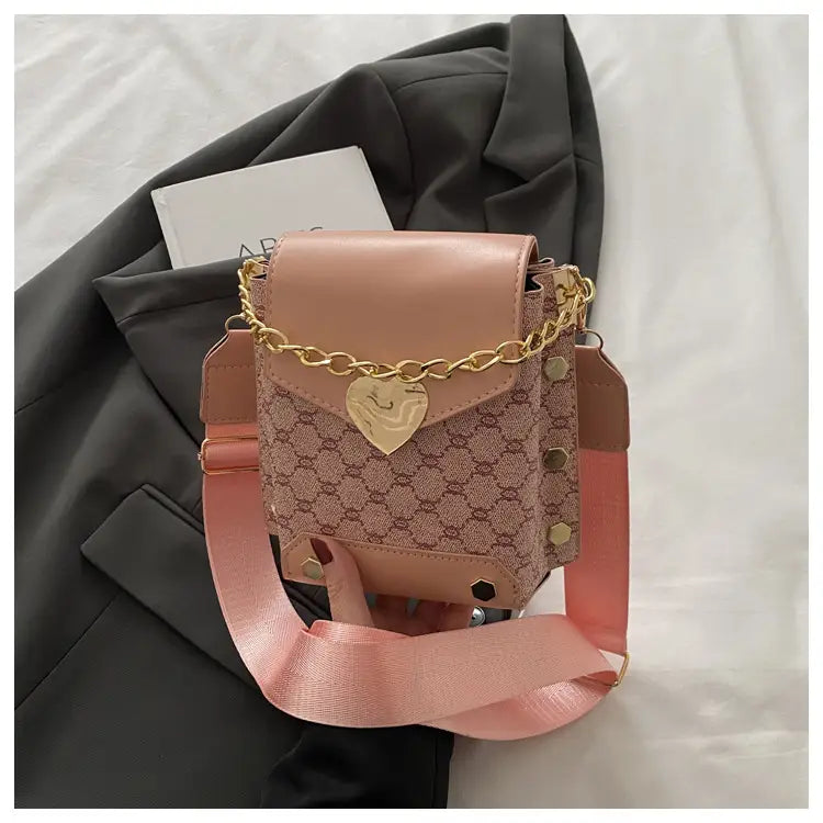 Retro White & Gold Chain Crossbody Bag for Women