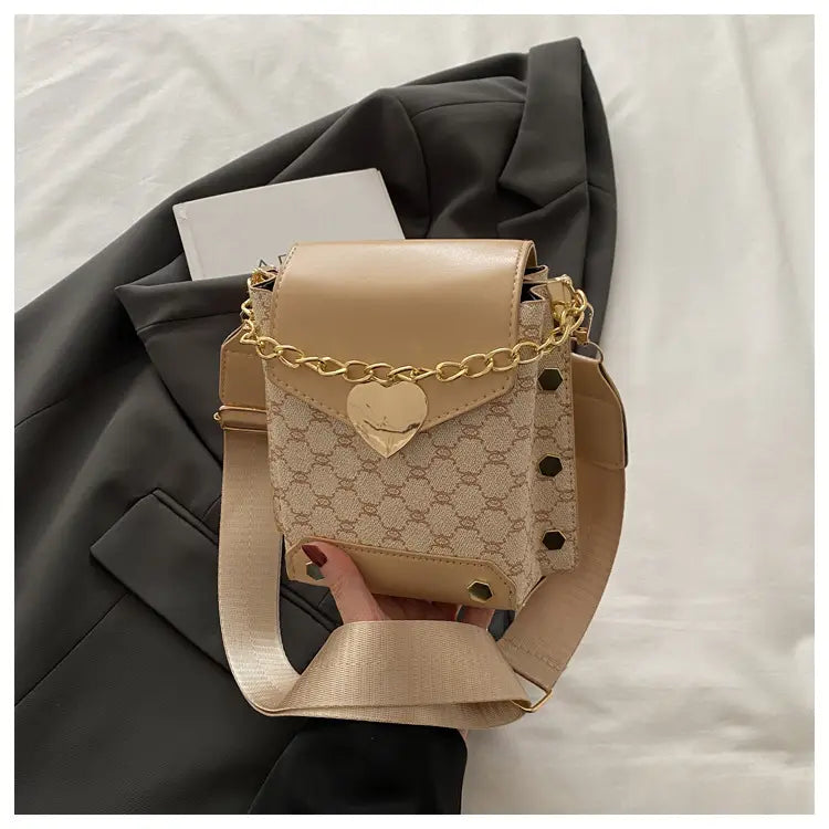 Retro White & Gold Chain Crossbody Bag for Women