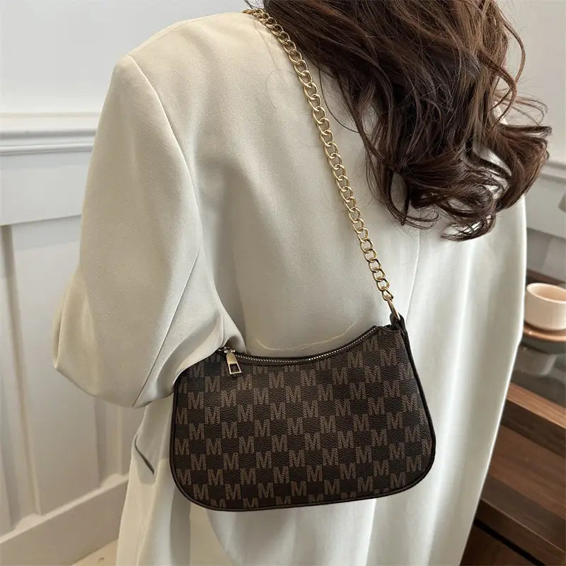Chain Strap Shoulder Bag